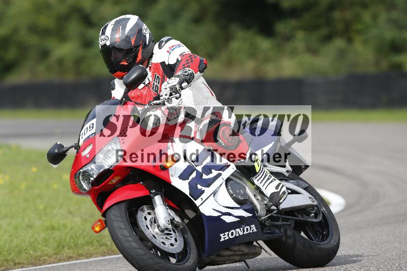 /53 16.09.2025 Track Day Domi Aegerter ADR/Gruppe gelb/109